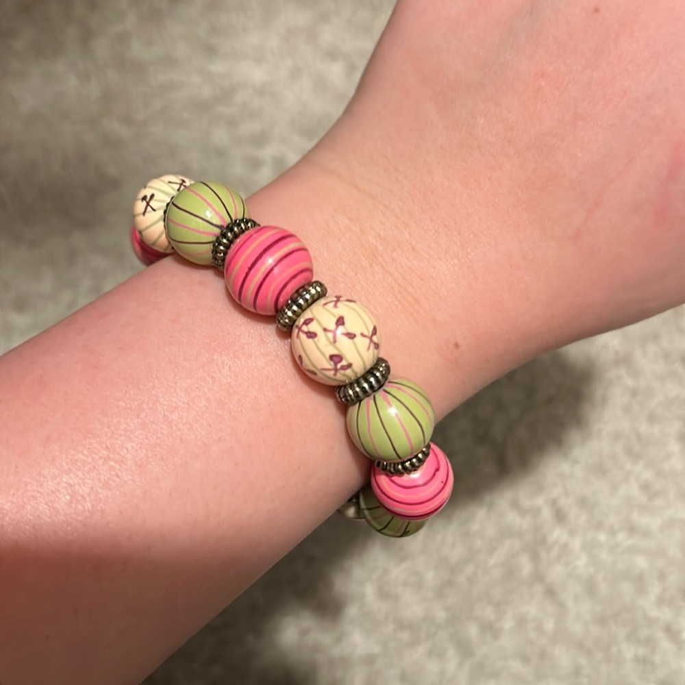 Beaded bracelet